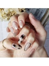 ネフレル/アシメ　フラワー