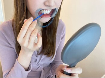 エクシア 福井福大前店の写真/新機器使用で当店人気☆蓄積された汚れはコスパ抜群のエクシアで白い歯に！ブライダルにも◎