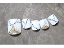 フット￥8,800