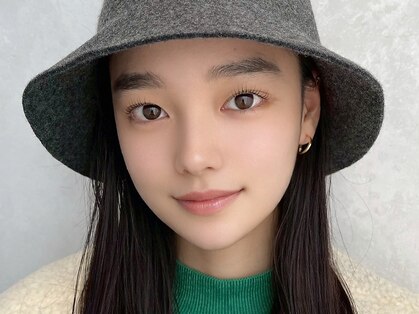 ルーム(LUME)の写真