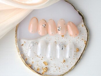 ホワイトネイル 京都河原町店(WHITE NAIL)/細ラインフレンチ/上品ネイル
