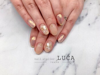ネイルアトリエルカ(nail atelier LUCA)/W-556 大人上品オーロラネイル
