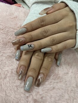 チェリーブロッサム(A CHERRY BLOSSOM)/イニシャル入りゴージャスネイル