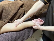 ソワン デュ コール(soins du corps)の雰囲気(肩コリ、首コリの方にはハンドマッサージもオススメです。)