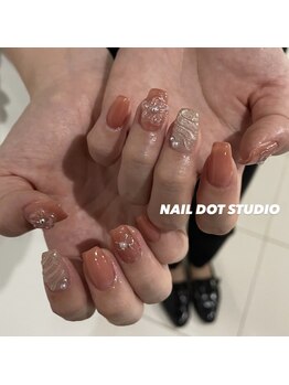 ネイルドットスタジオ 堺筋本町(NAIL DOT STUDIO)/90分アート