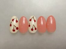 グロッシー ネイル 爪屋(Glossy nail)/施術者　ネイリストYOU