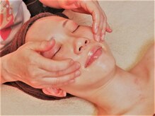 リーフ(Leaf)/マッサージしてお肌を柔らかく