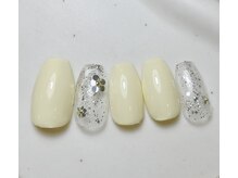 ノクターン(Nocturne)/レモンイエロー×ホロフラワー