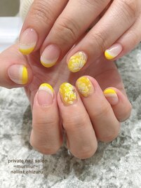 フラワーネイル