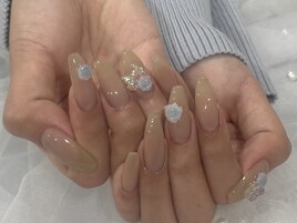 ベージュ×ブルーローズ☆