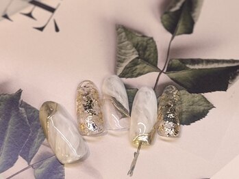 モンスリール 麻布十番(Mon Sourire)/ホワイト×ゴールドニュアンス