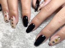 プラス ファースト(Plus 1st)/宝石ネイル　sasabe