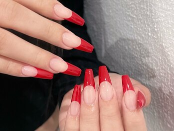 チップ長さだしフレンチネイル