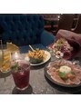 フェイン 表参道店(fein.) 休日は友達とお出かけして美味しいものを食べたりしてます♪