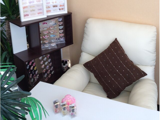 Nail Salon Hermitage【エルミタージュ】