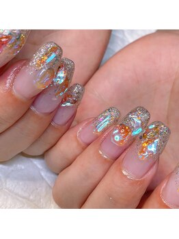 シュシュ(Chou chou)/パーツが可愛いうるうるネイル