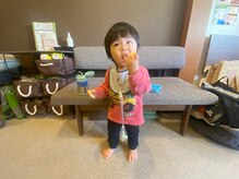 子育てママの整体サロン/施術中のお子様の様子