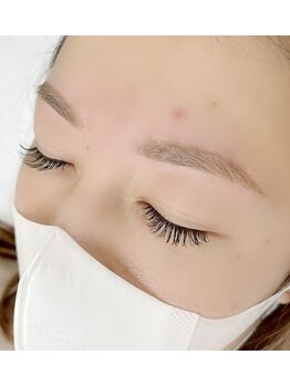 ウジュ アイデザイン(uju)/アイブロウ+フラットラッシュ