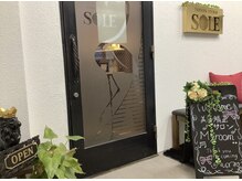 マイルーム(My room..)/店内入口になります