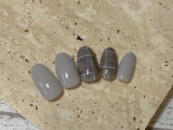 ネイルアンドアイラッシュサロン ミッタ(Mitta)/￥8000-