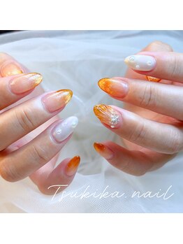 ツキカドットネイル(tsukika.nail)/3本アート+シェル+オーロラ
