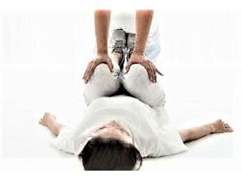 成城健康整体院 & ニュートラルスタイル/骨盤調整