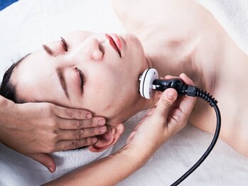 ジョジョイー(JoJoYEE)の写真/たるみ・シワ改善◎ウィンバックでハリツヤ復活！肌の内側から美しく。ハリとツヤを取り戻す上質ケア。