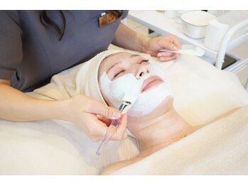 エイティ(Atey)/【伊勢崎】フェイシャル施術