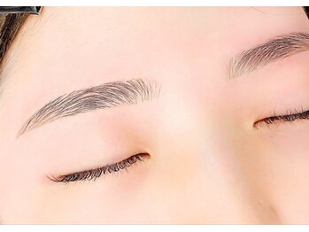ルクール(LE COEUR)の写真/メイクに頼らない眉毛。京都で美眉を目指すなら♪骨格診断×似合わせデザインで垢抜け美眉へ♪アイブロウ