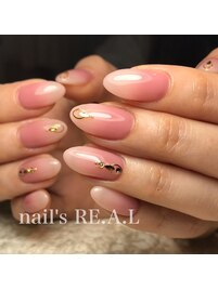 花びらネイル