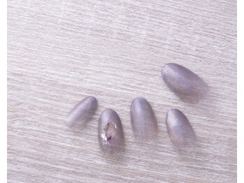 ミミ(mimi)/天然石×ニュアンスネイル