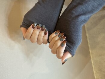 キッツネイル 警固薬院(KITS)/OMAKASE