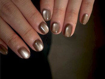 ネイル アトリエ フイユ イセサキ(Nail atelier Feuill isesaki)/magnet design