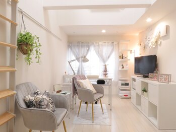 マロネイル(MARO NAIL)