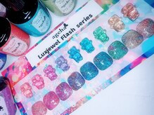 スマイルネイルの雰囲気（メニューにお悩みの場合フルアートコースをお選び下さい☆）