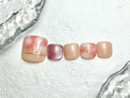35.40種から選べるフットネイル