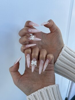 saoriroom　パラジェル/マグネットネイル/長さだし/フィルインの写真/人気のスカルプで指先を華やかに！豊富なデザインで指先を美しく整え憧れのスッと伸びた指先へ♪◎
