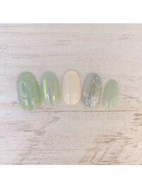 ピスタチオカラーネイル
