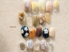 アシンメトリーニュアンスネイル