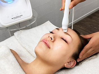 恵比寿脱毛 シーズ(She’s)の写真/毛穴洗浄！全員お試し¥7200→¥5,800【ハイドロ】水素水＆吸引のここちいい洗浄♪イチゴ鼻/黒ずみ/クスミ