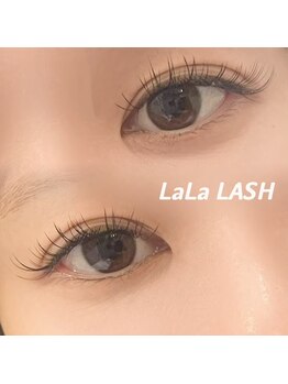 ラララッシュ 長野東店(LaLa LASH)の写真/LEDで持続力UP！汗水に強く、一人一人のまつ毛に合った施術で持ちの良さを実現します☆
