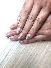 シキ(SIKI)/クリアにラメ＆ホロで夏らしく