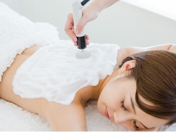ナチュラーレ 梅田店(Naturale)の写真/【祝25年☆4.7】ドレス姿が美しくなる濃密ケア★ブライダル/挙式前撮り/全身美肌/マタニティ/大阪梅田駅3分