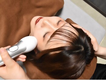 【脱毛・フェイシャル・リンパ・ヘッドスパサロン】salon LUMIA/毛穴・小顔等選べるフェイシャル