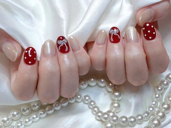 ハート×リボンのガーリーネイル