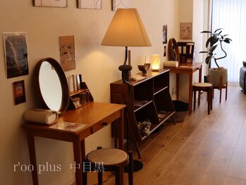 ループラス 中目黒(r'oo plus)/メイク直しもして頂けます♪