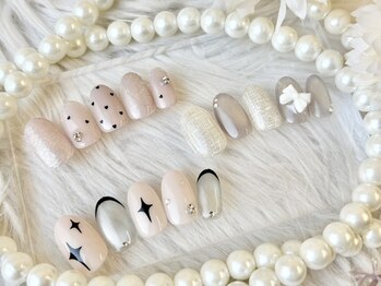 フィリス センター南店(PHYLIS)の写真/人気のワンホンネイルもお任せ◎カラーもパーツも豊富に取り揃えているのでぜひご相談ください♪