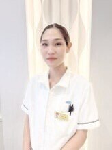 コスメアンドエステティック ルミエ パリ 高知大丸店 セラピスト