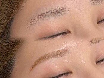 ティア 熊谷店(Tia)の写真/《60分で速攻垢抜け》左右差の無い骨格美人な眉に◎骨格、顔パーツを分析して理想の眉毛に♪