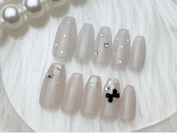 フローレスネイル 新宿店(FlawlessNail)の写真/OLさんに高い人気☆≪毎回オフ無料!!定額シンプルコース￥6100～≫300種類のサンプルで飽きないネイルを♪